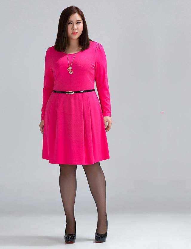 夏日揚(yáng)長(zhǎng)避短穿搭術(shù) 給130斤以上女生的顯瘦顯美指南